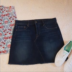 Gap jean skirt